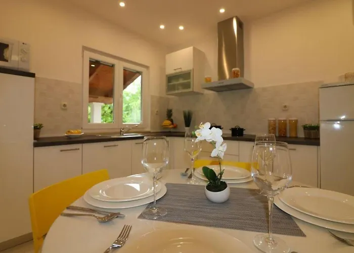 Melisa 6 By Interhome Porec