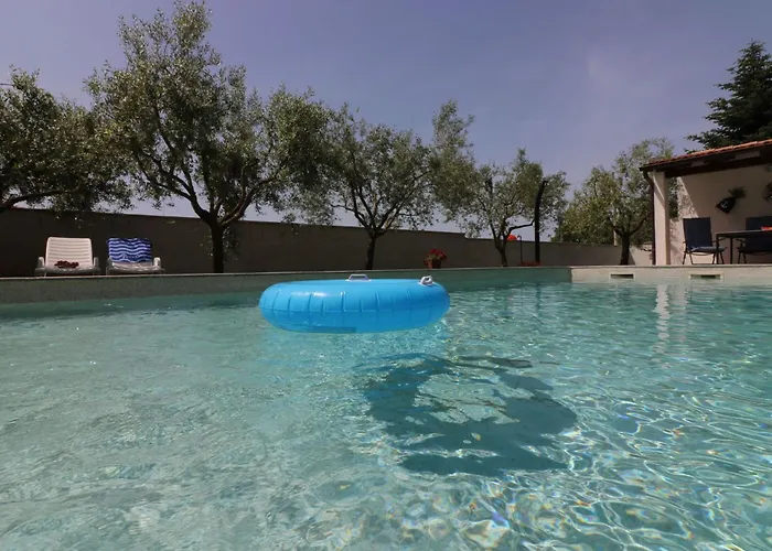 Melisa 6 By Interhome Vikendica *