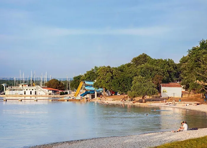 Melisa 6 By Interhome Vikendica *