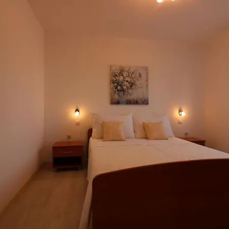 Melisa 6 By Interhome 펜션 포레치